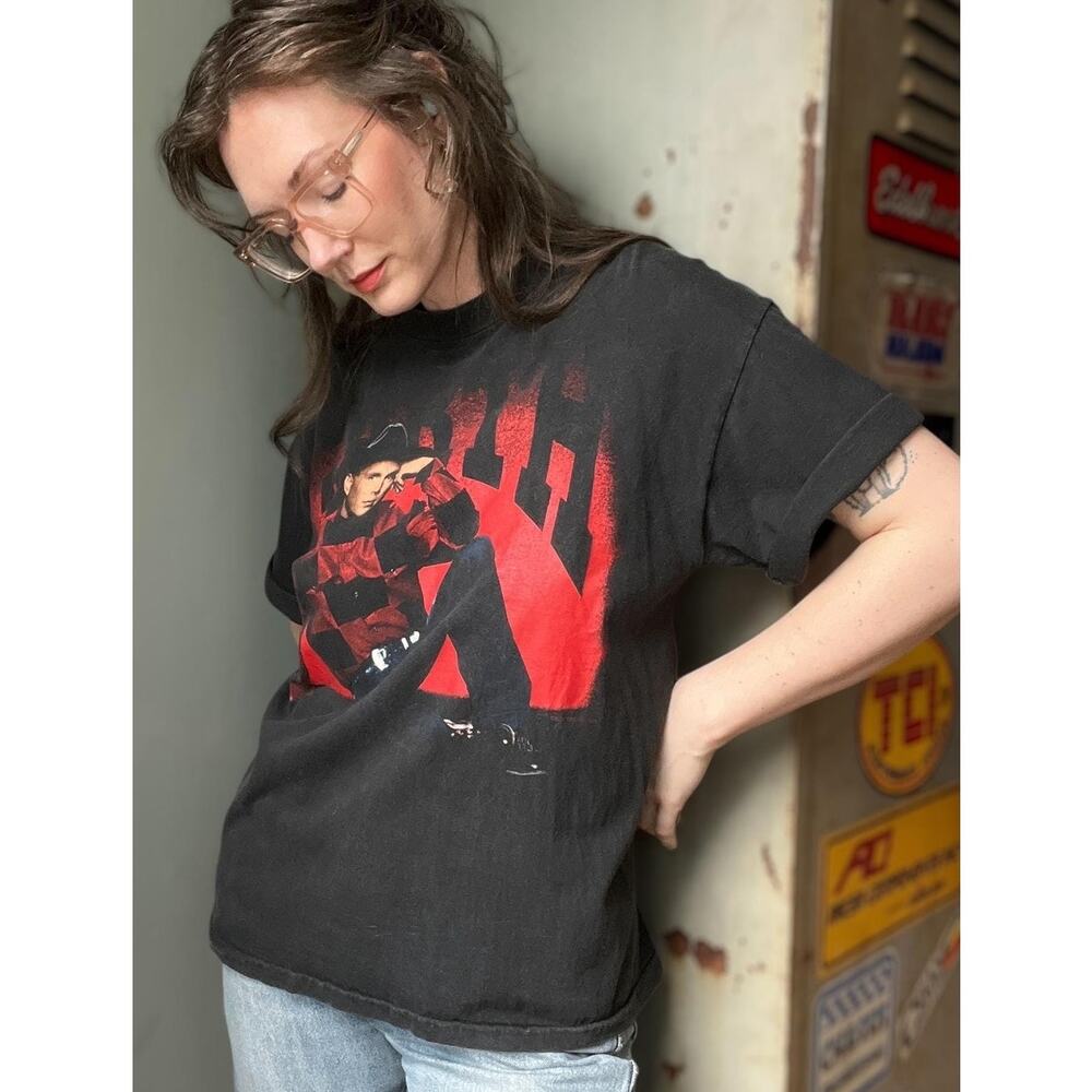 Vintage 90s Garth Brooks T Shirt | 1993 World Tour Single Stitch Band Tee | L - Picture 4 of 8
